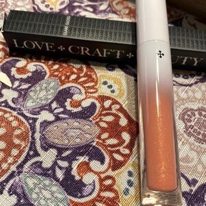 Lovecraft beauty glare gloss- romantic
